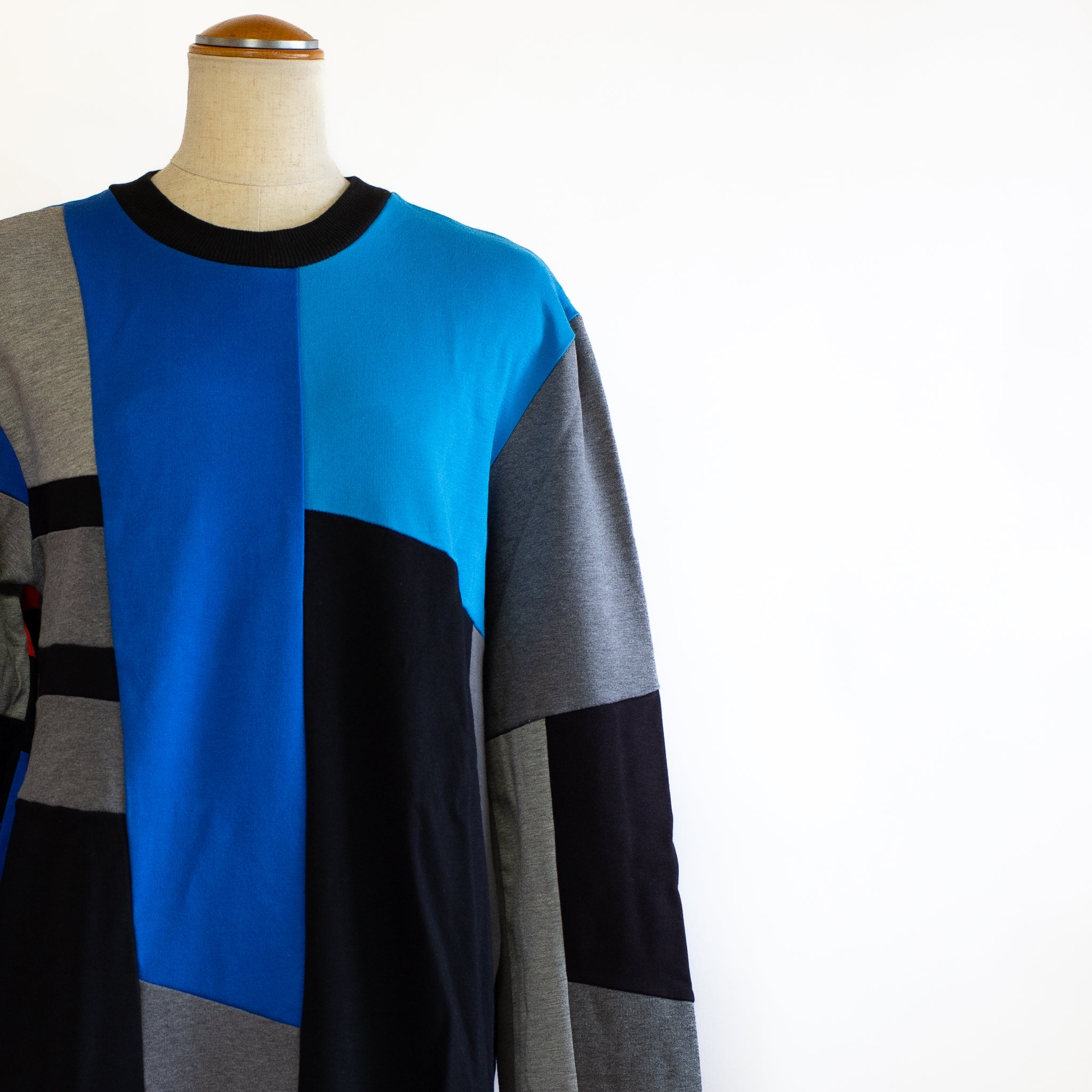 デザイナーズ・スウェットシャツ・パッチワークセーター