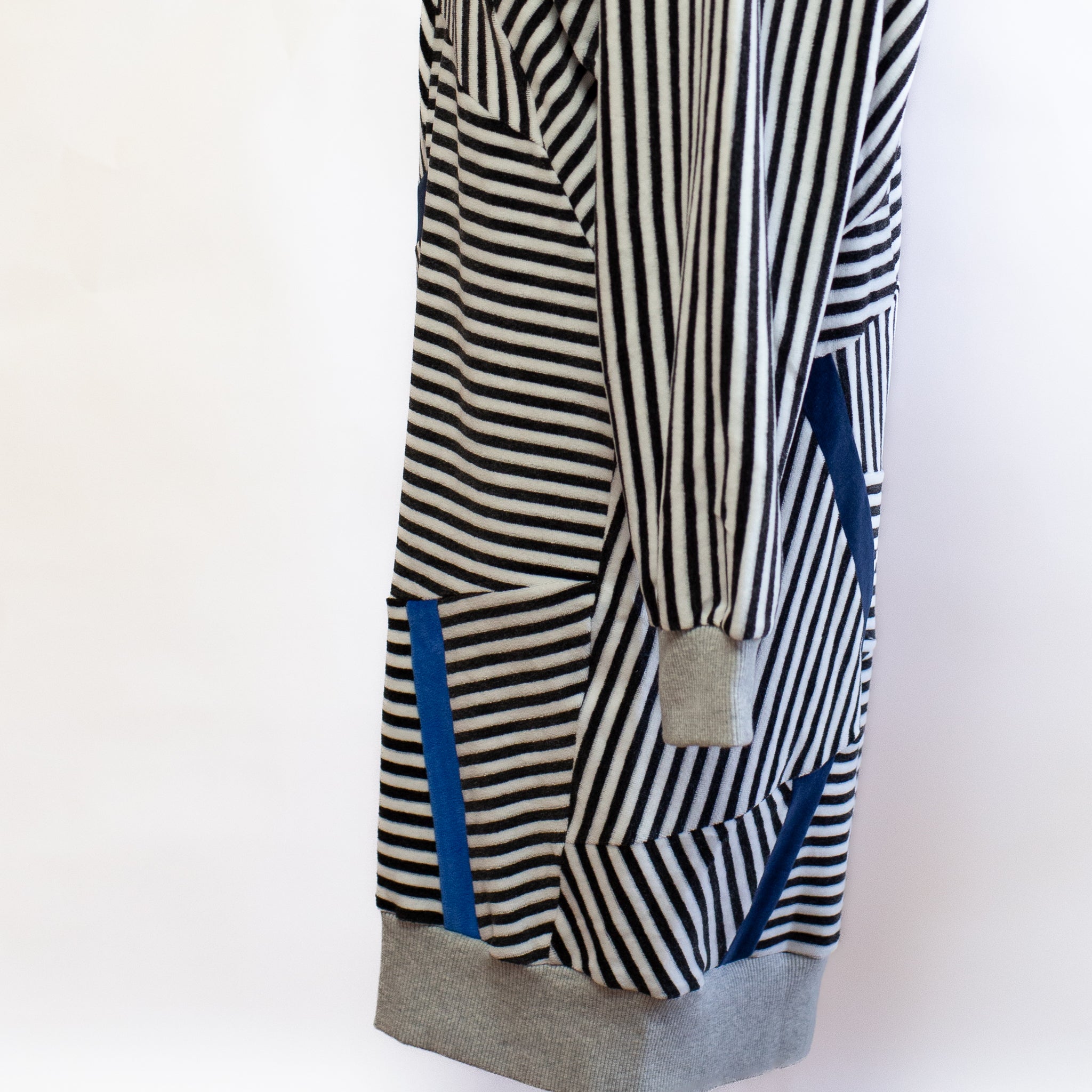 SUPER STRIPE DRESS