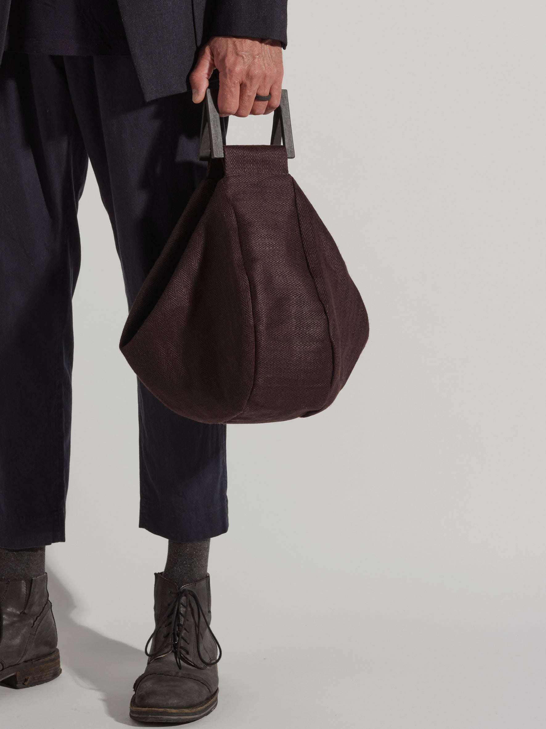 DROP - with the shoulder strap