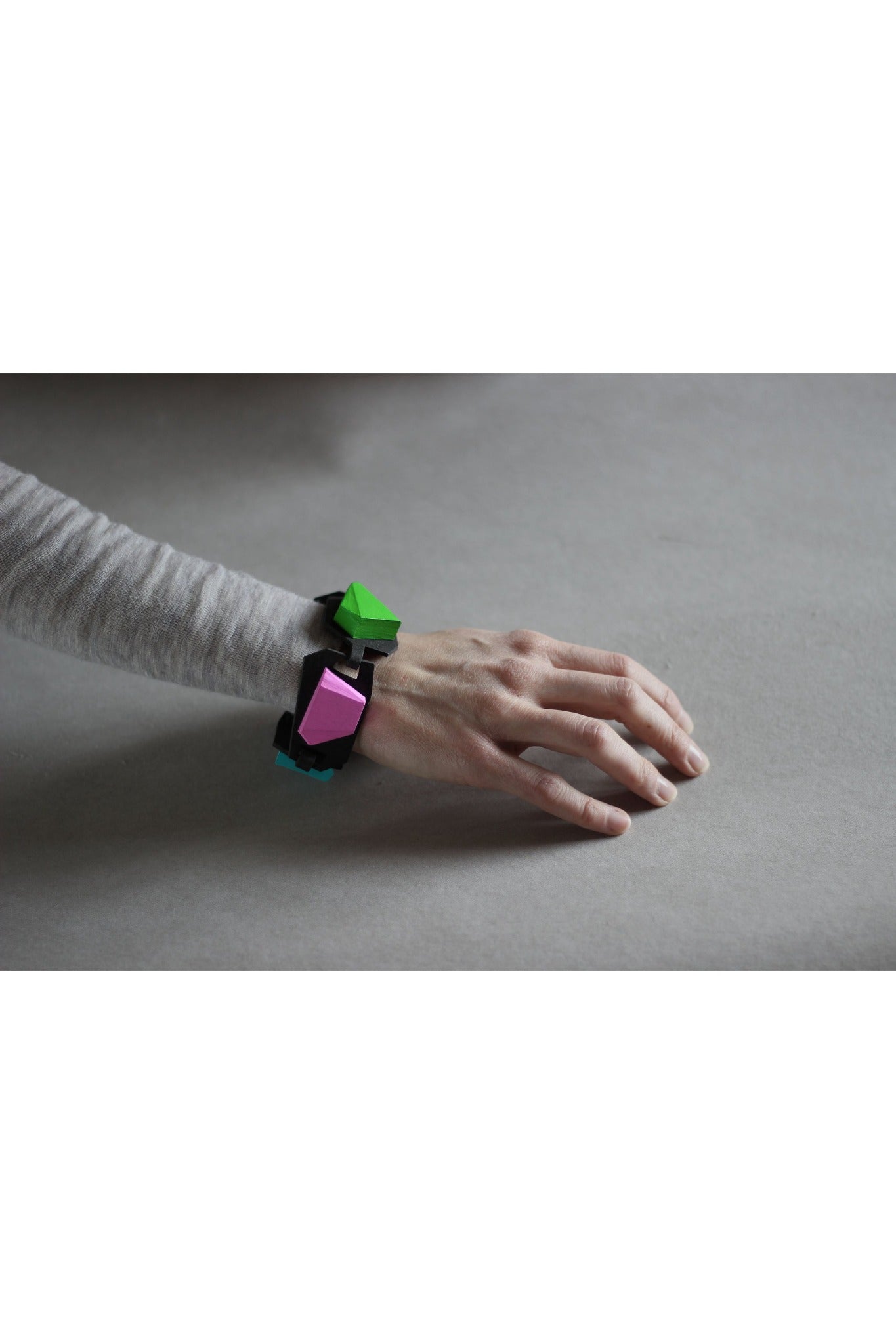 紙・ペーパージュエリー / Kristl bracelet ブレスレット