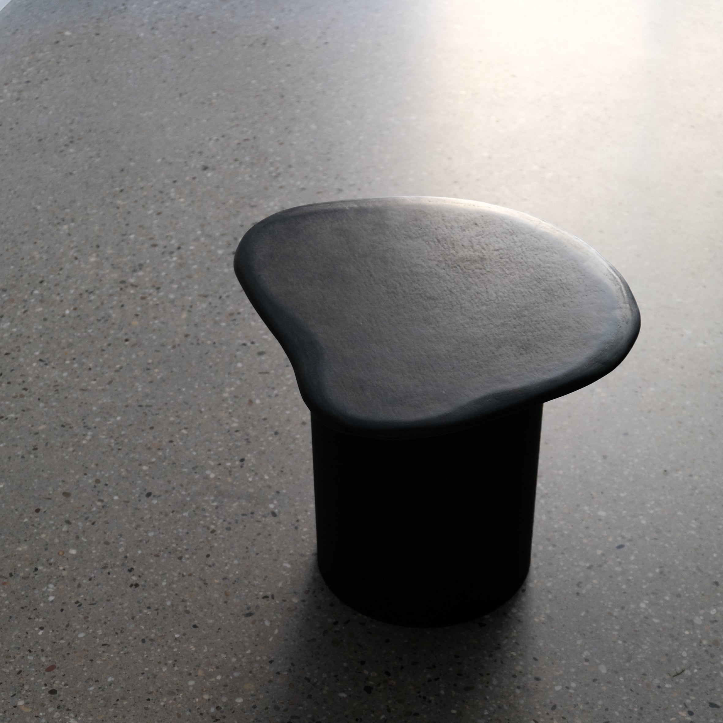 紙・ペーパー・アート作品 - SLATE SIDE TABLE サイドテーブル