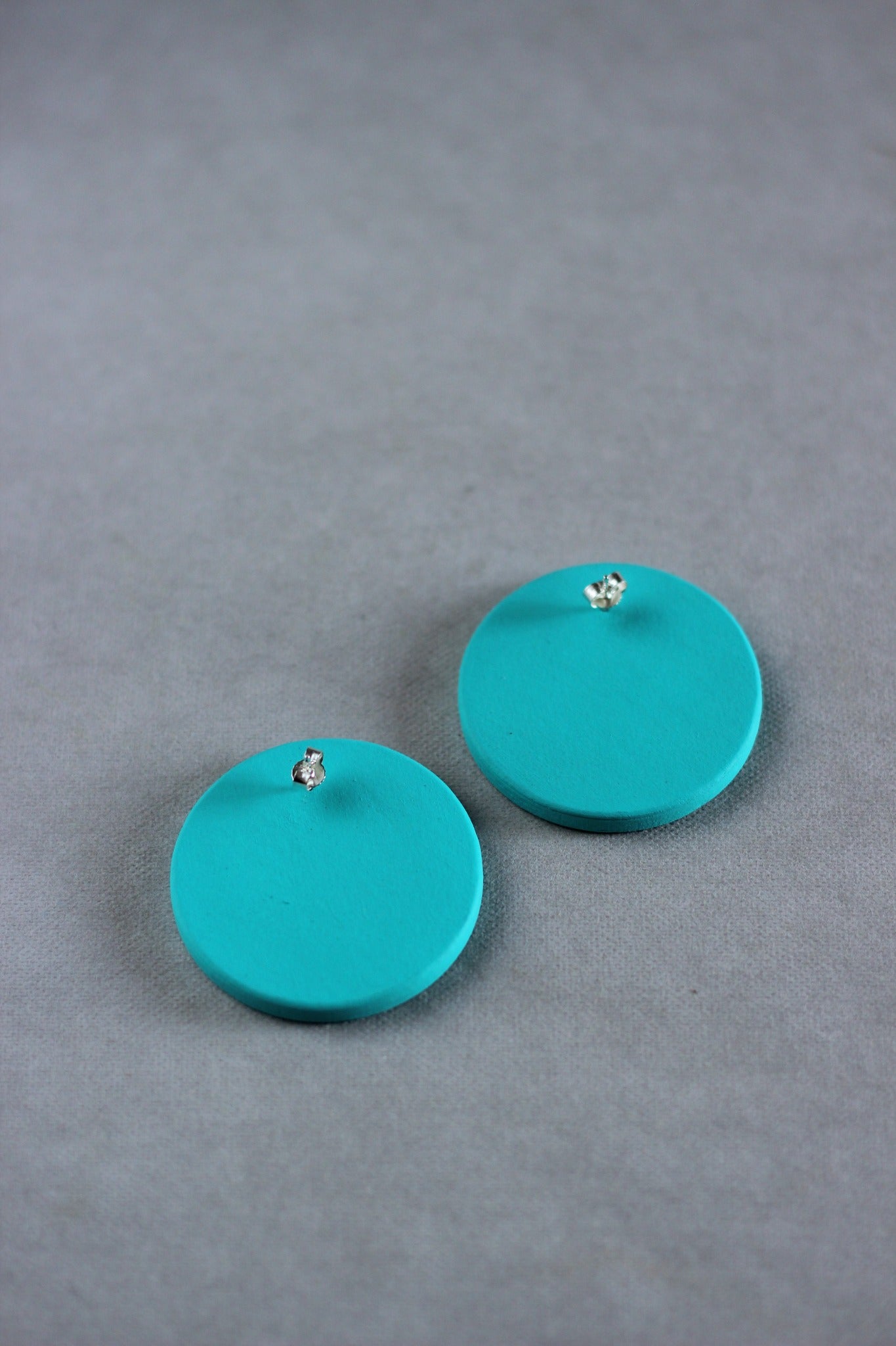 紙・ペーパージュエリー / Celeste single button earrings イヤリング
