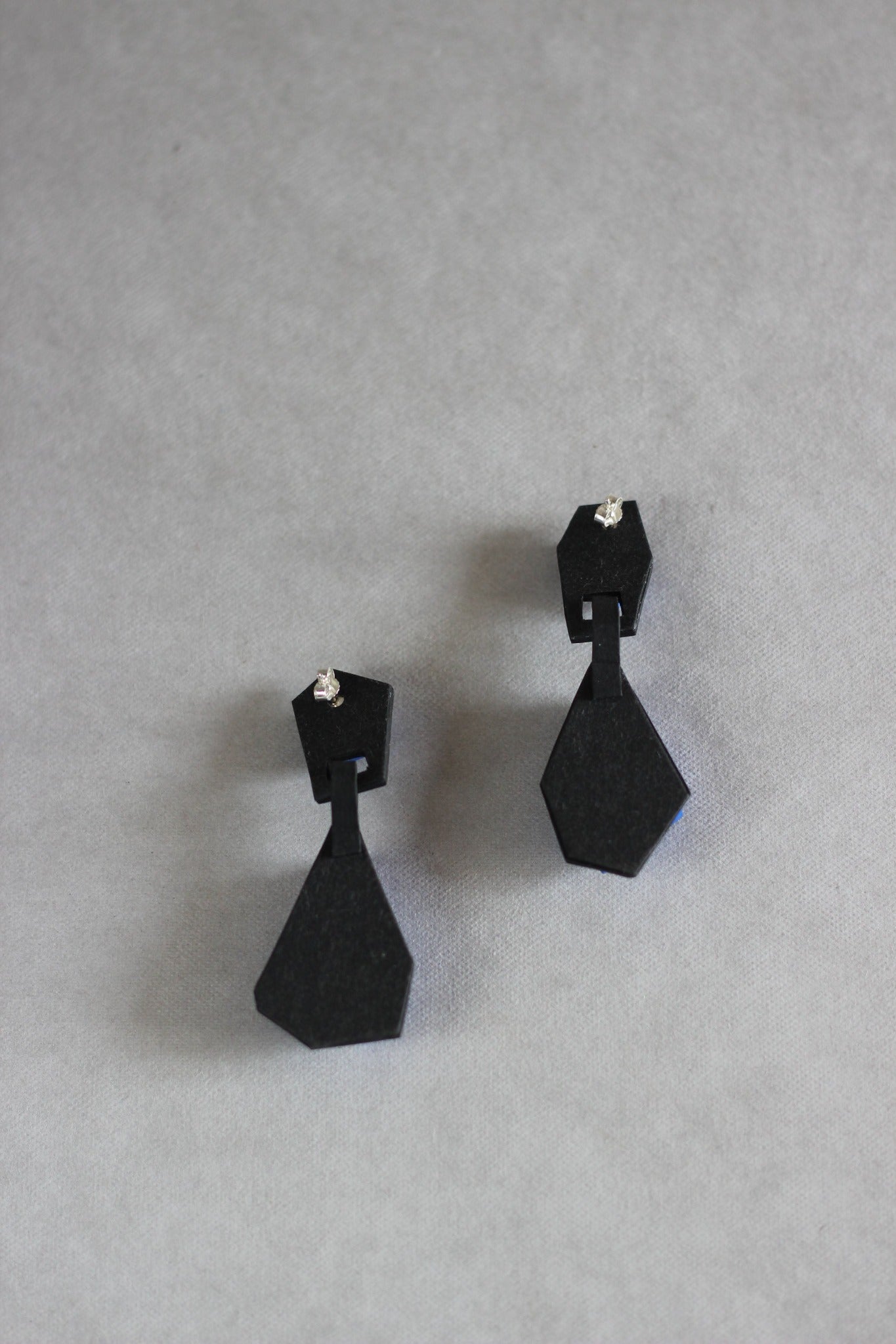 紙・ペーパージュエリー / Kristl drop earrings イヤリング